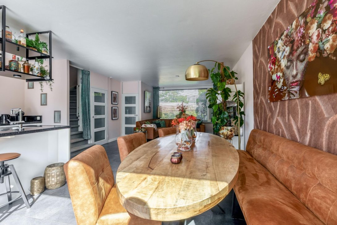 Tussenwoning te koop: Hazewater 11, Zoetermeer
