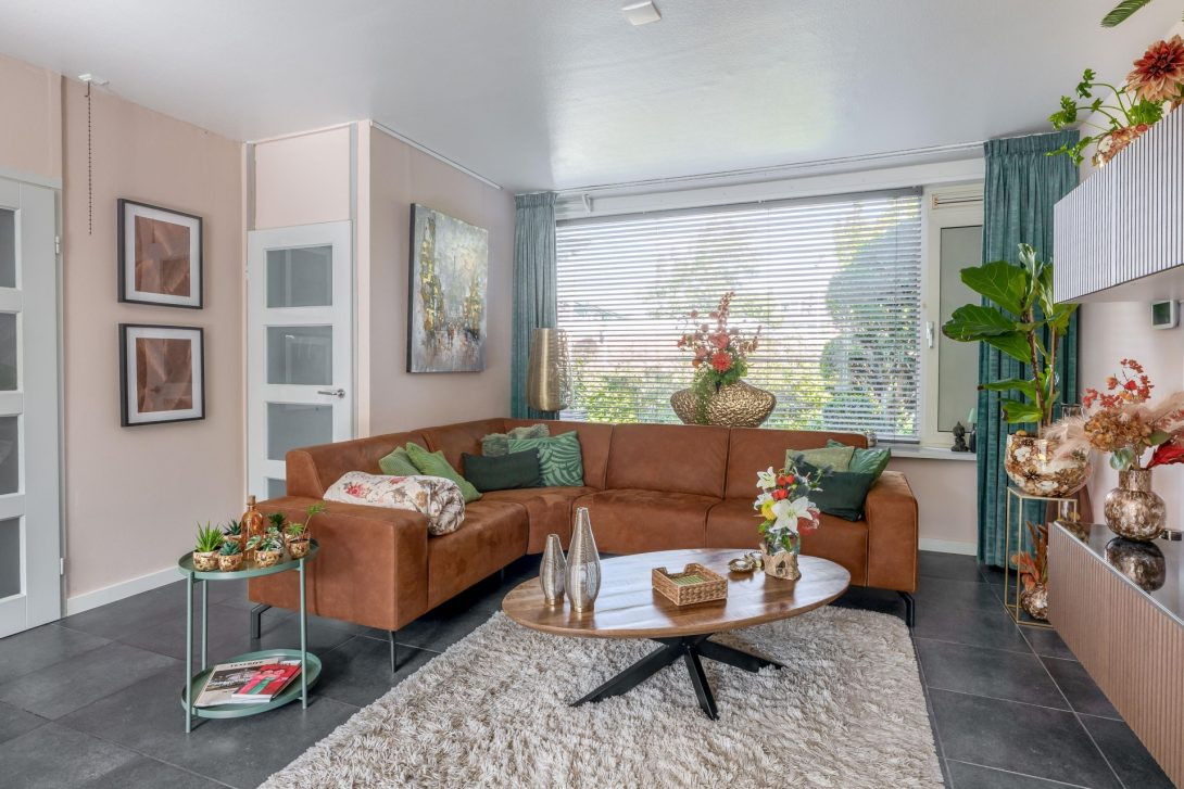 Tussenwoning te koop: Hazewater 11, Zoetermeer
