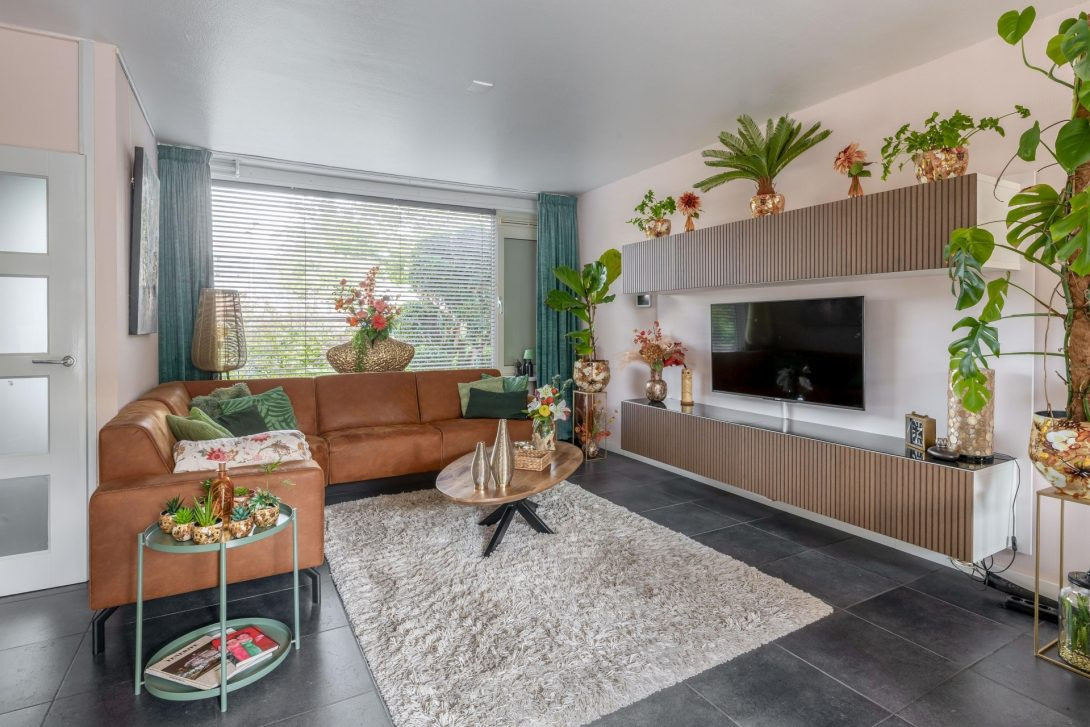 Tussenwoning te koop: Hazewater 11, Zoetermeer
