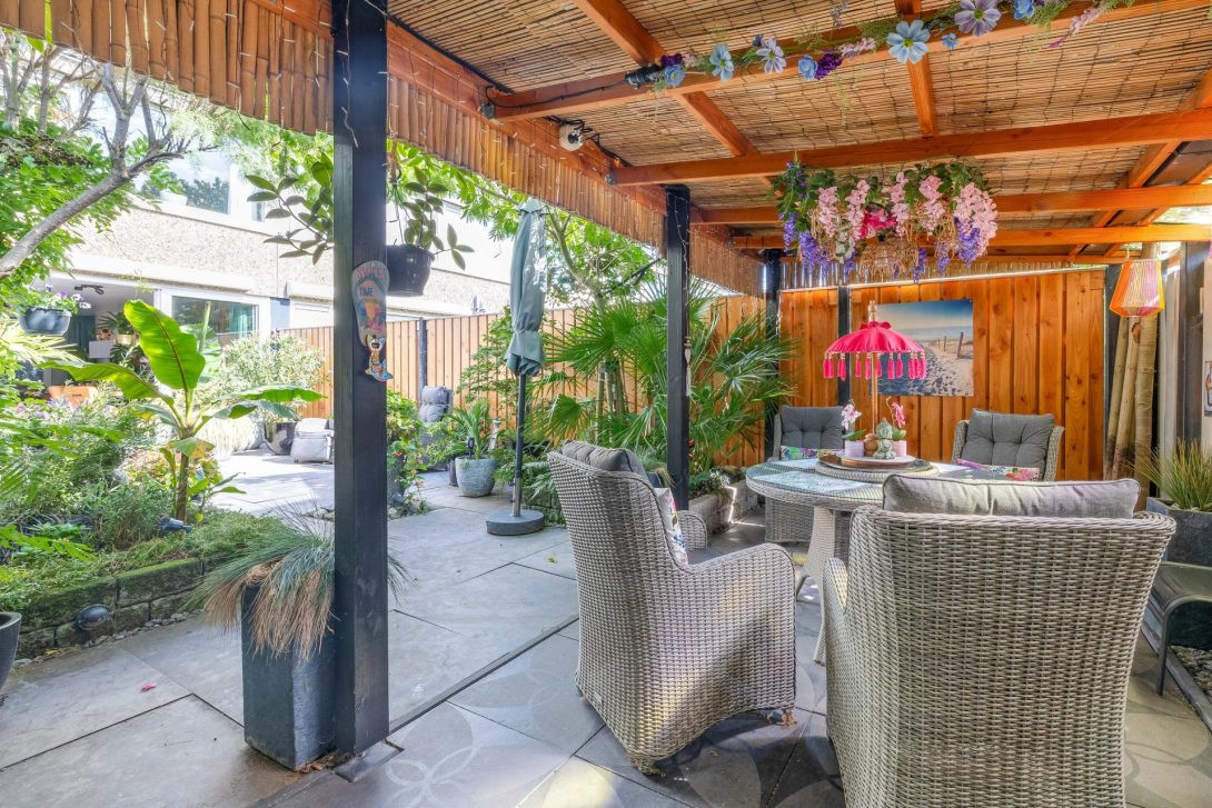 Tussenwoning te koop: Hazewater 11, Zoetermeer
