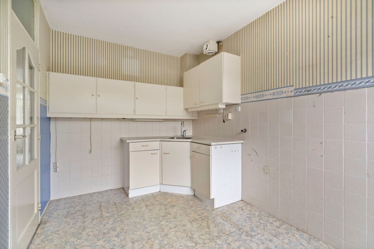 Tussenwoning te koop: Smallingerland 23, Zoetermeer