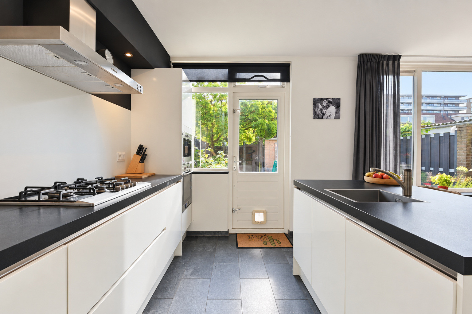 Tussenwoning te koop: Scheveningsebos 75, Zoetermeer