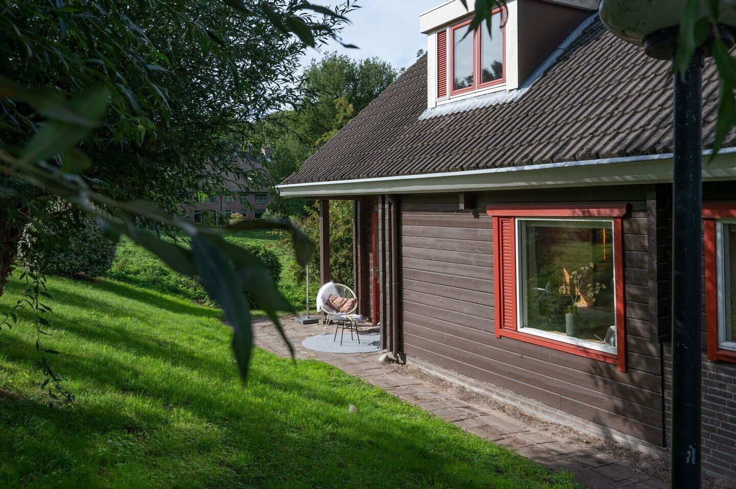 Vrijstaande woning te koop: Voorweg 144, Zoetermeer