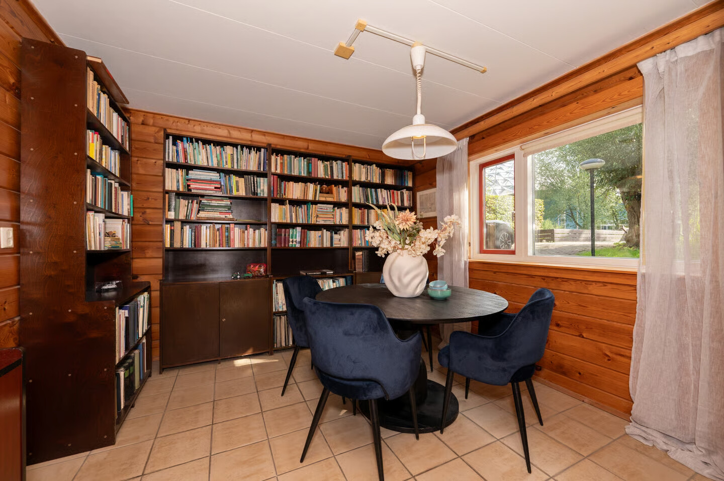 Vrijstaande woning te koop: Voorweg 144, Zoetermeer
