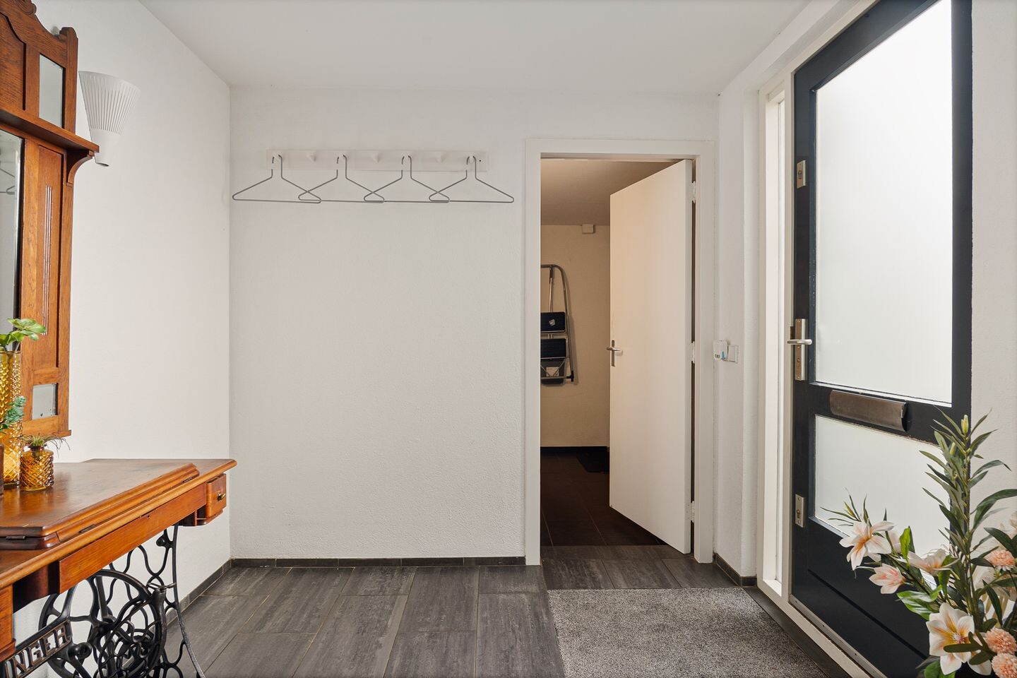 Tussenwoning te koop: César Franckrode 47, Zoetermeer