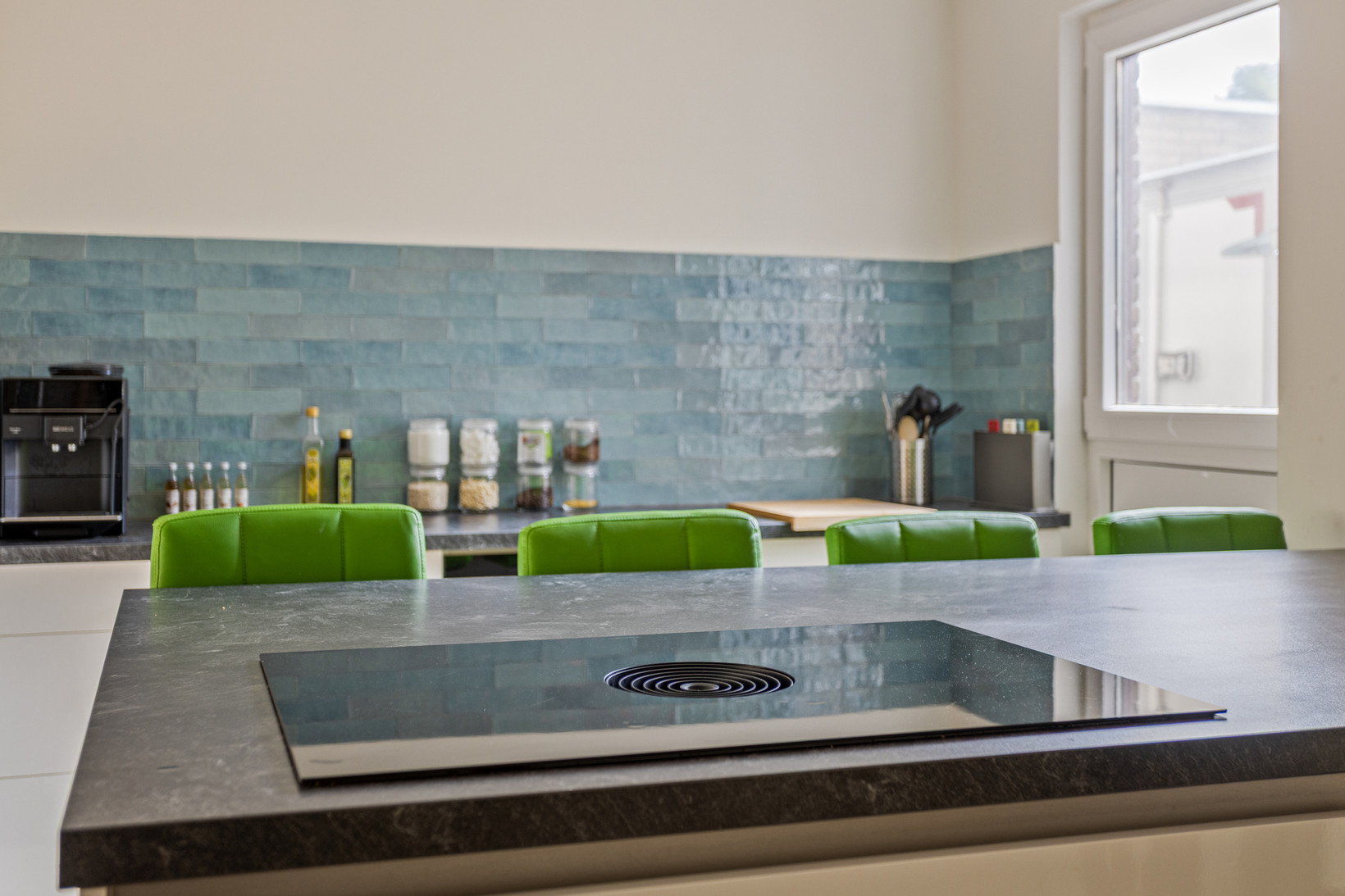 Tussenwoning te koop: Mozartrode 7, Zoetermeer