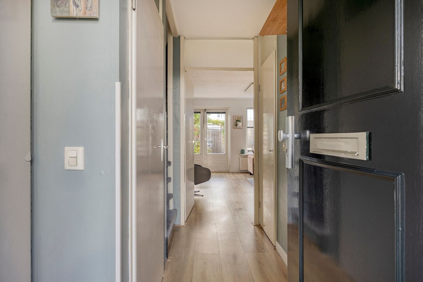 Tussenwoning te koop: Groen-blauwlaan 185, Zoetermeer
