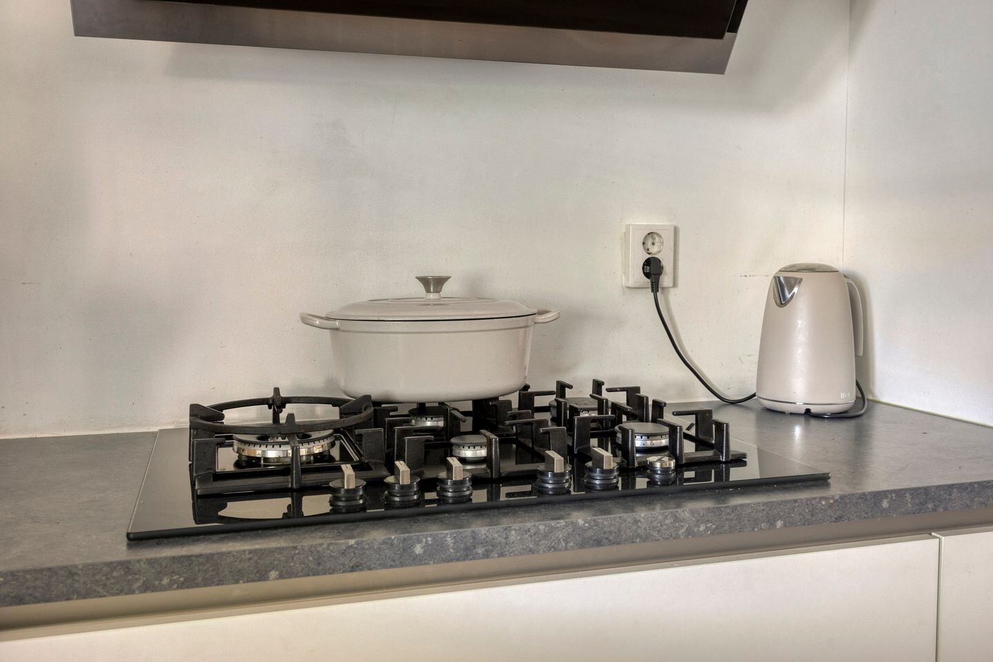 Tussenwoning te koop: Groen-blauwlaan 185, Zoetermeer