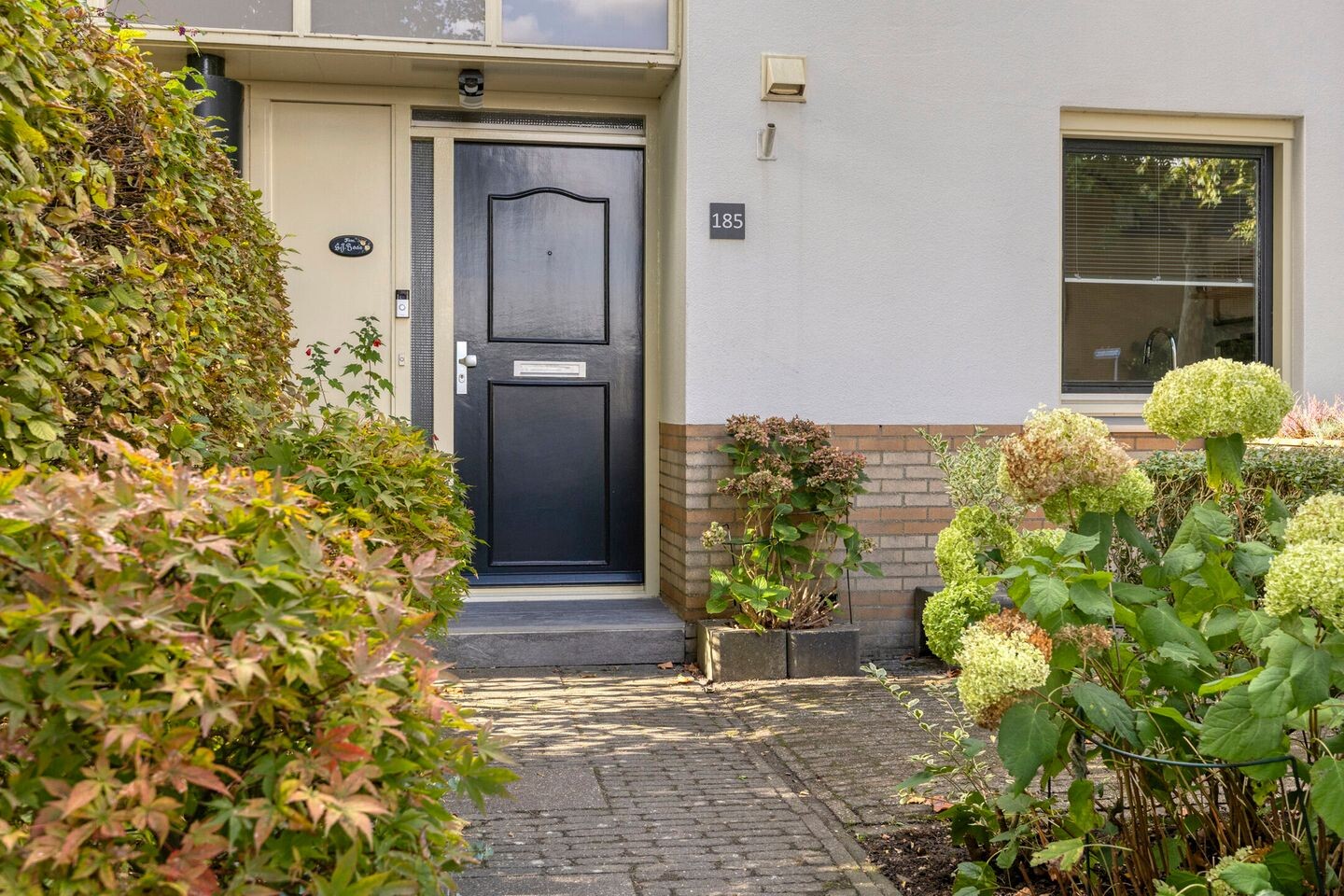 Tussenwoning te koop: Groen-blauwlaan 185, Zoetermeer