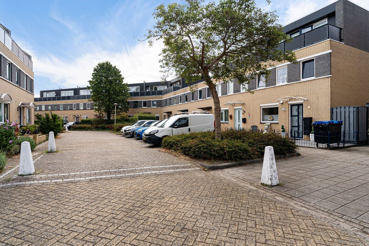 Tussenwoning te koop: Pruisisch blauw 19, Zoetermeer