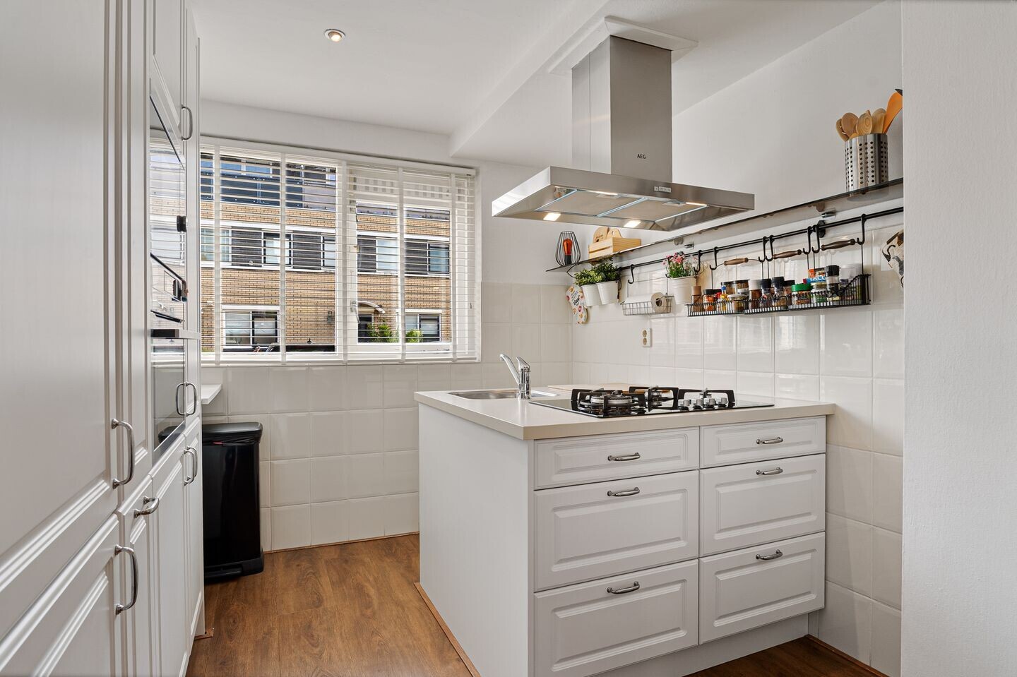 Tussenwoning te koop: Pruisisch blauw 19, Zoetermeer