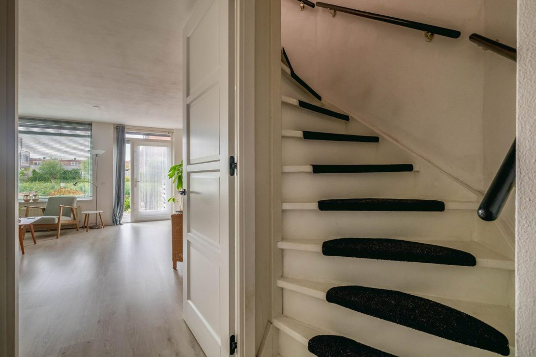 Tussenwoning te koop: Ahornzoom 72, Zoetermeer