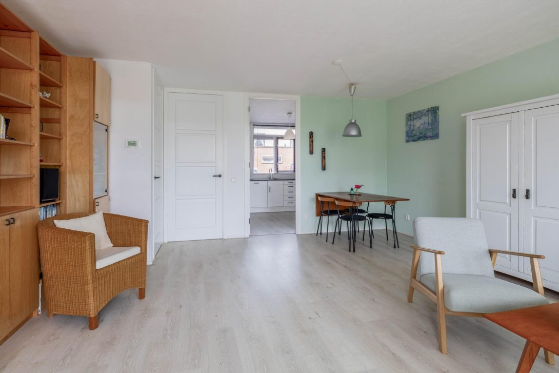 Tussenwoning te koop: Ahornzoom 72, Zoetermeer
