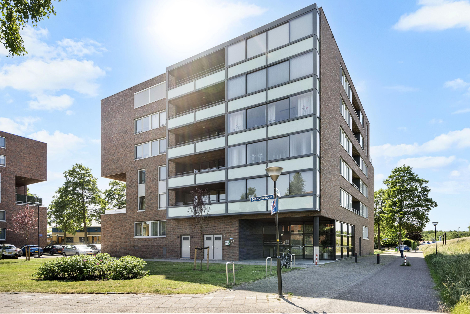 Appartement te koop: Mahoniehout 17, Zoetermeer