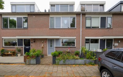 Huis te koop Kristal 27