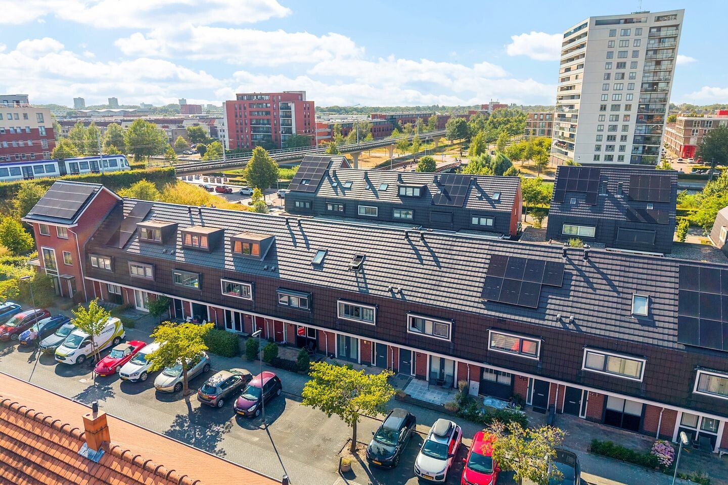 Tussenwoning te koop: Maasstroom 15, Zoetermeer