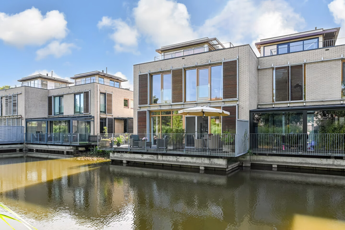 Twee-onder-één-kap te koop: Orinocostroom 17, Zoetermeer