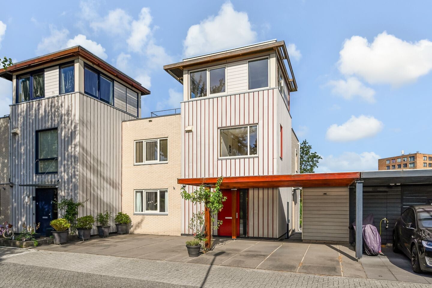Twee-onder-één-kap te koop: Orinocostroom 17, Zoetermeer