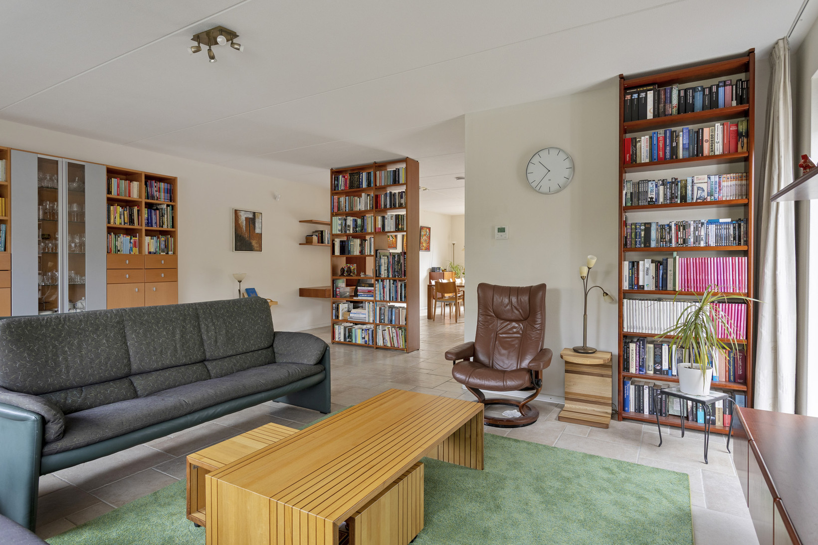 Twee-onder-één-kap te koop: Rhônestroom 22, Zoetermeer