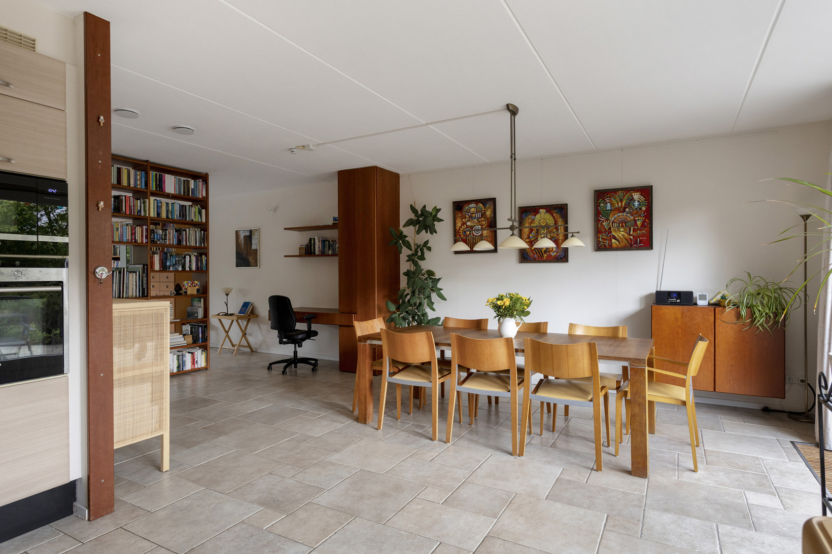 Twee-onder-één-kap te koop: Rhônestroom 22, Zoetermeer