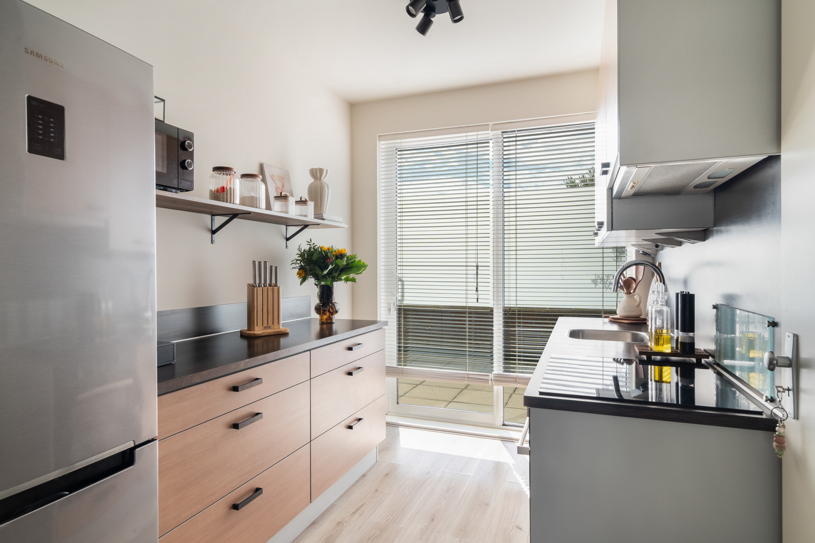 Appartement te koop: Hebriden 237, Zoetermeer