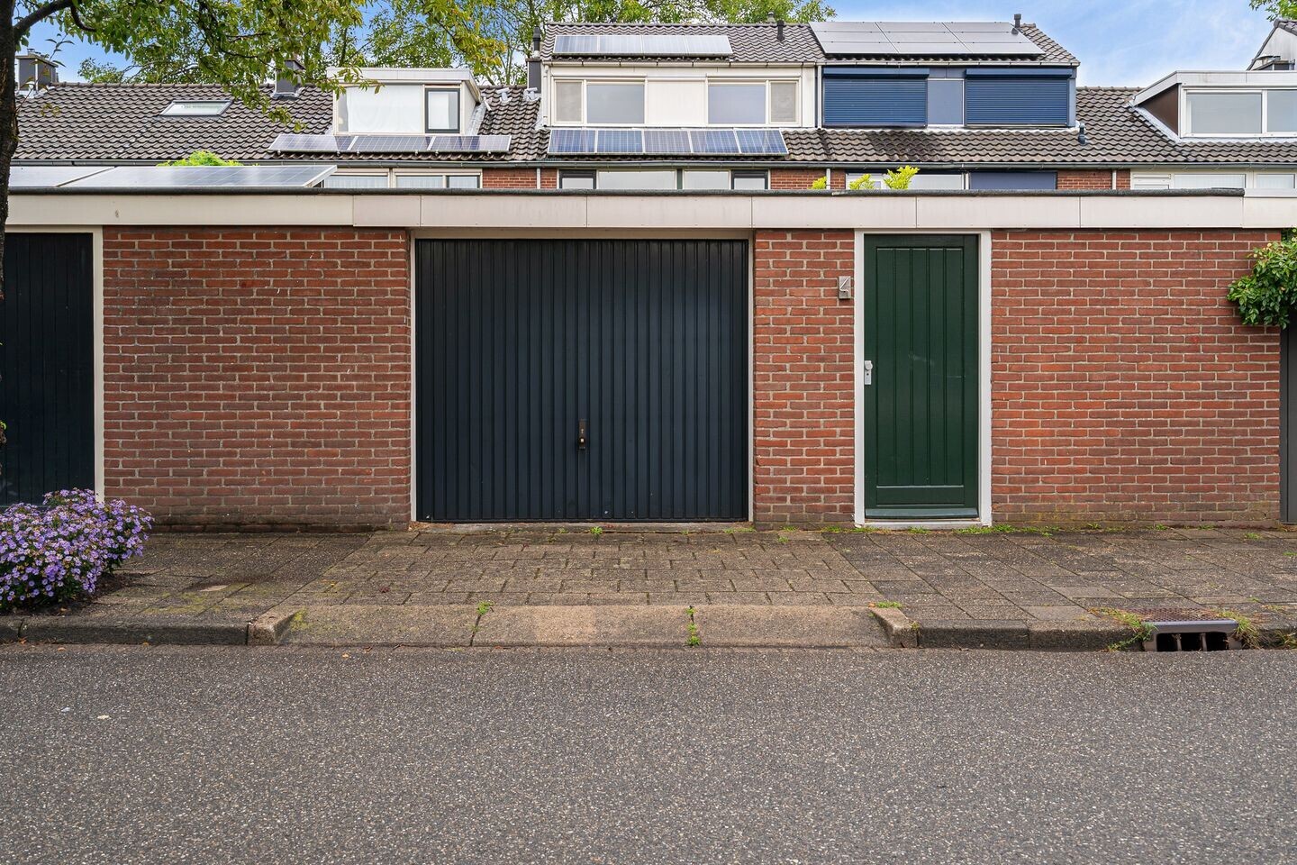 Tussenwoning te koop: Geuzenpad 4, Zoetermeer