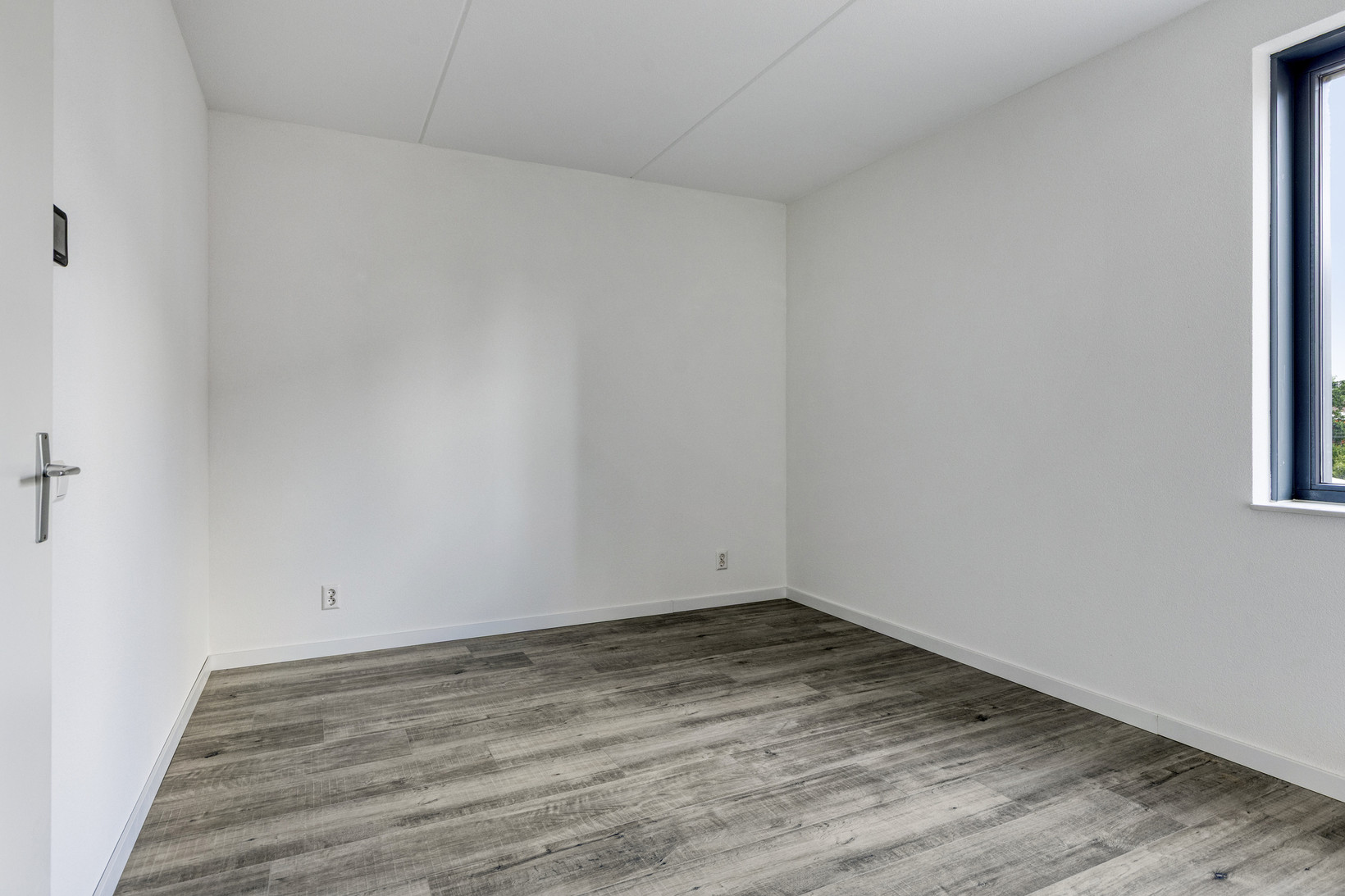 Tussenwoning te koop: Ambachtsherenpad 63, Zoetermeer