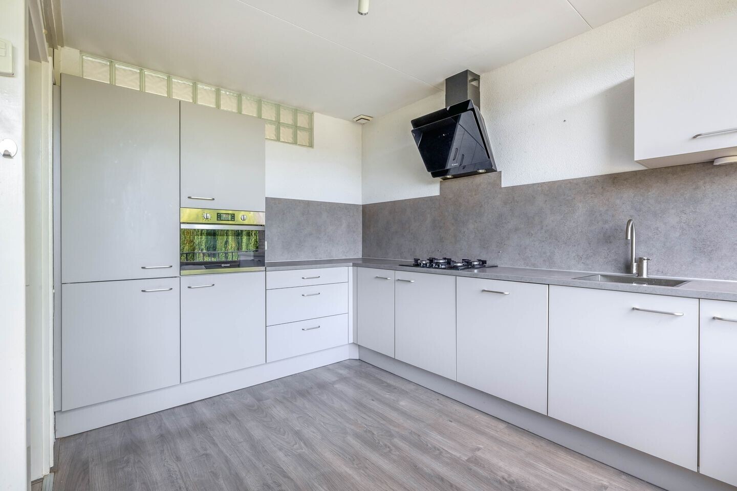 Tussenwoning te koop: Bootsmastraat 11, Zoetermeer