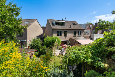 Moerbeigaarde 24