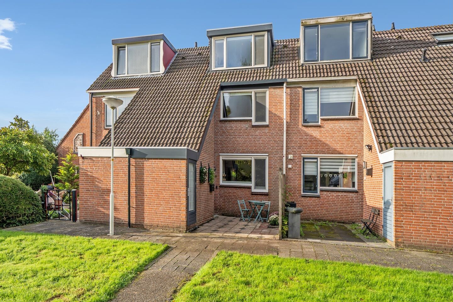 Tussenwoning te koop: Perengaarde 61, Zoetermeer