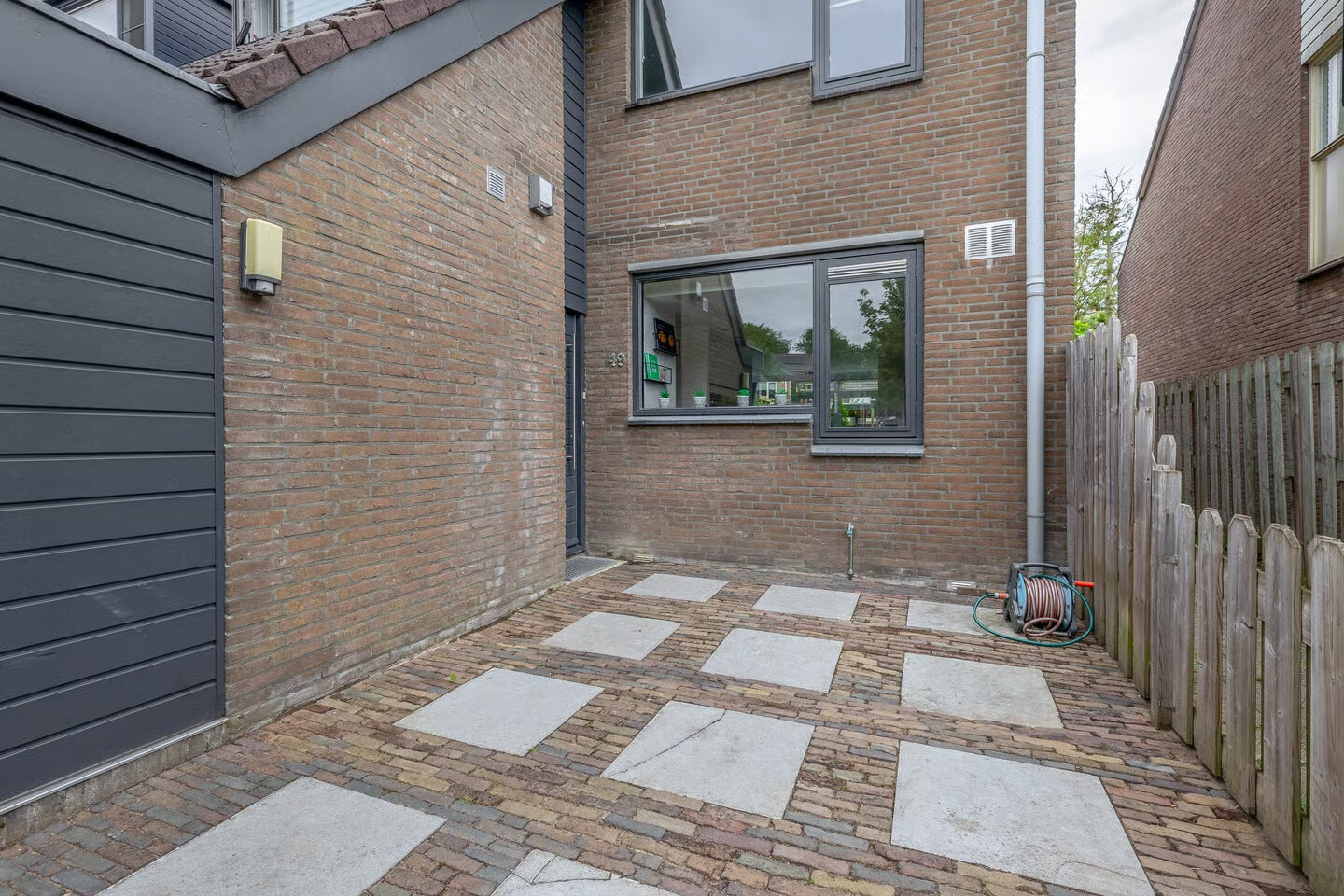 Hoekwoning te koop: Olijfgaarde 49, Zoetermeer