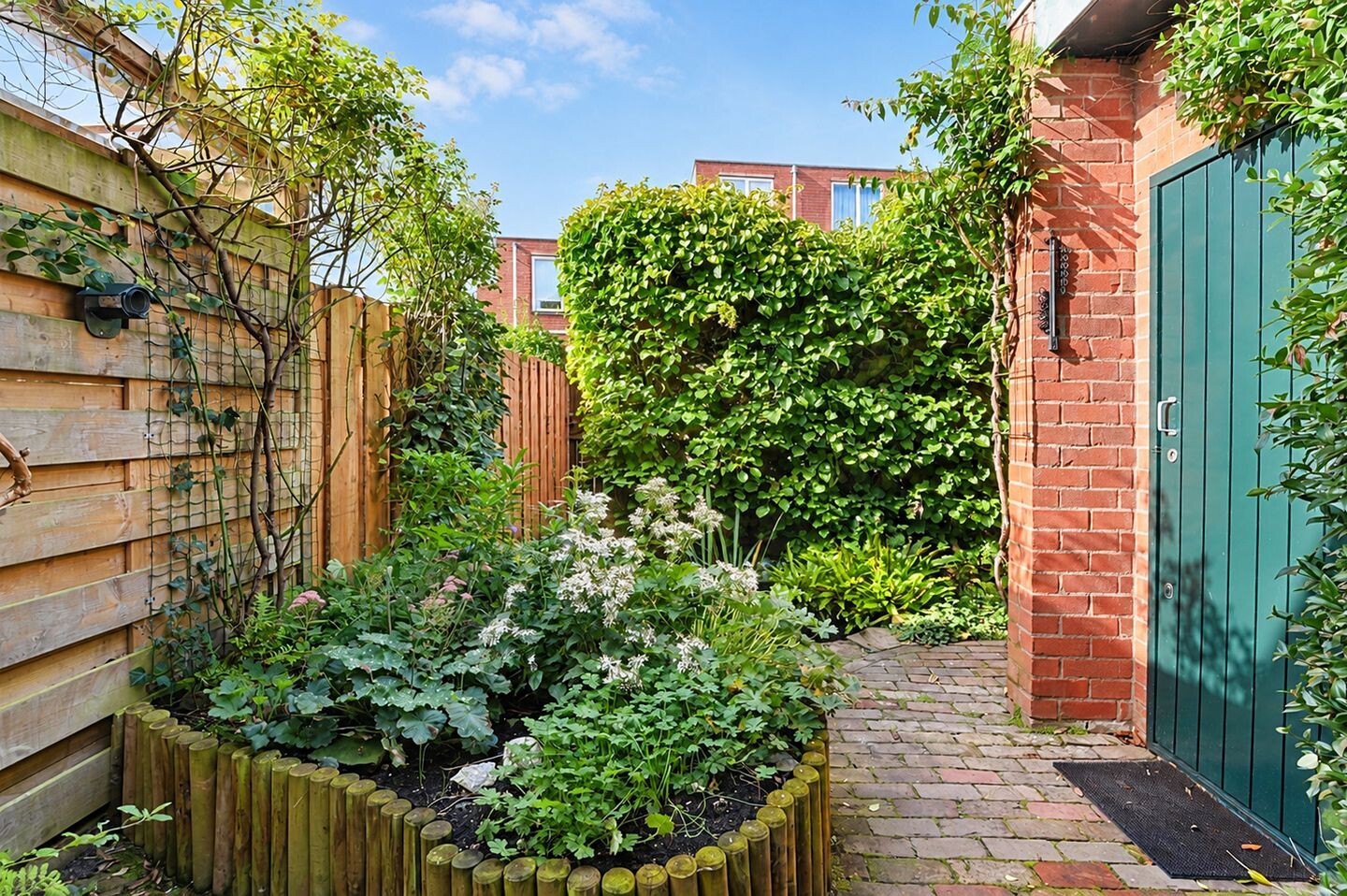 Tussenwoning te koop: Brasemsloot 5, Zoetermeer