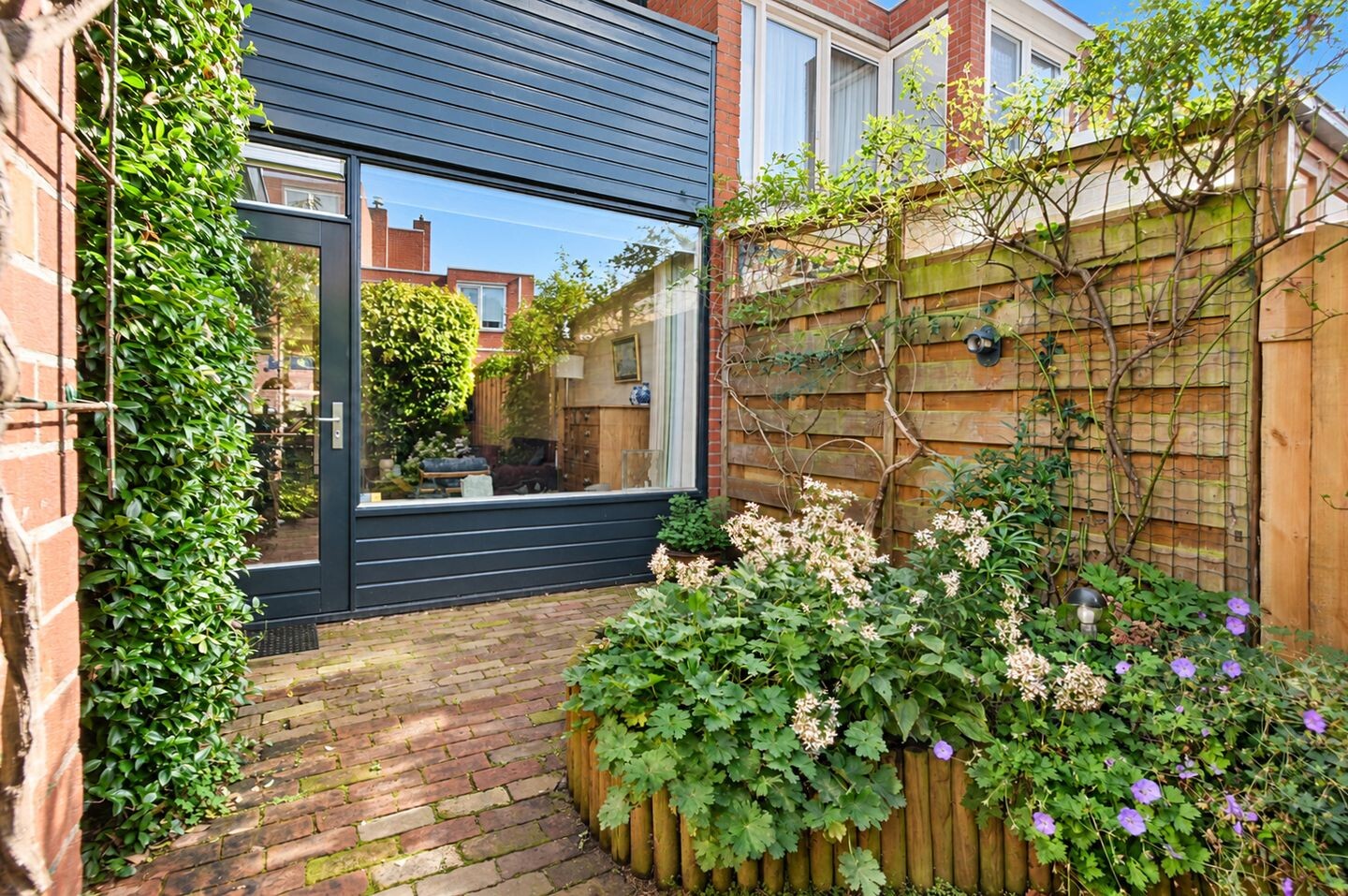 Tussenwoning te koop: Brasemsloot 5, Zoetermeer
