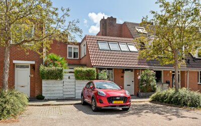 Steursloot 12