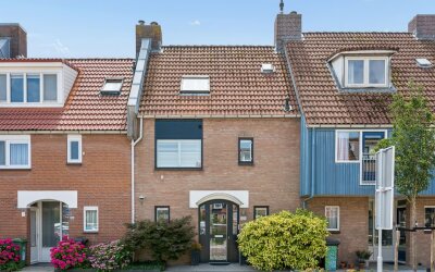 Hoekerkade 137