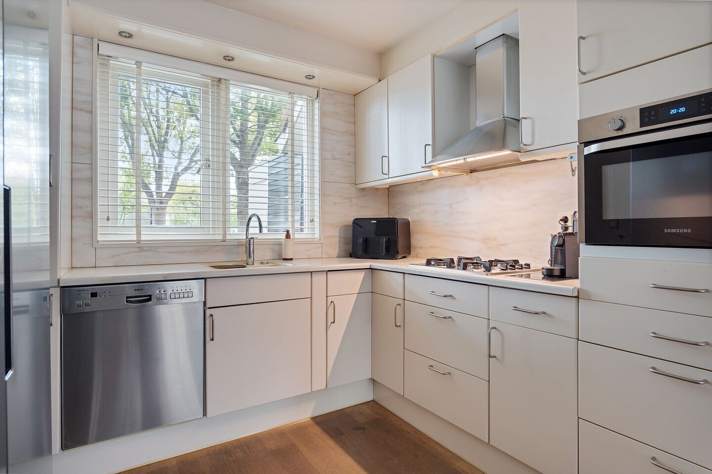 Hoekwoning te koop: Kadelaan 171, Zoetermeer
