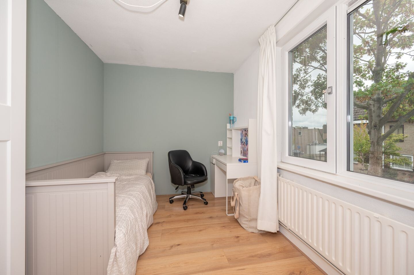 Tussenwoning te koop: Kadelaan 114, Zoetermeer