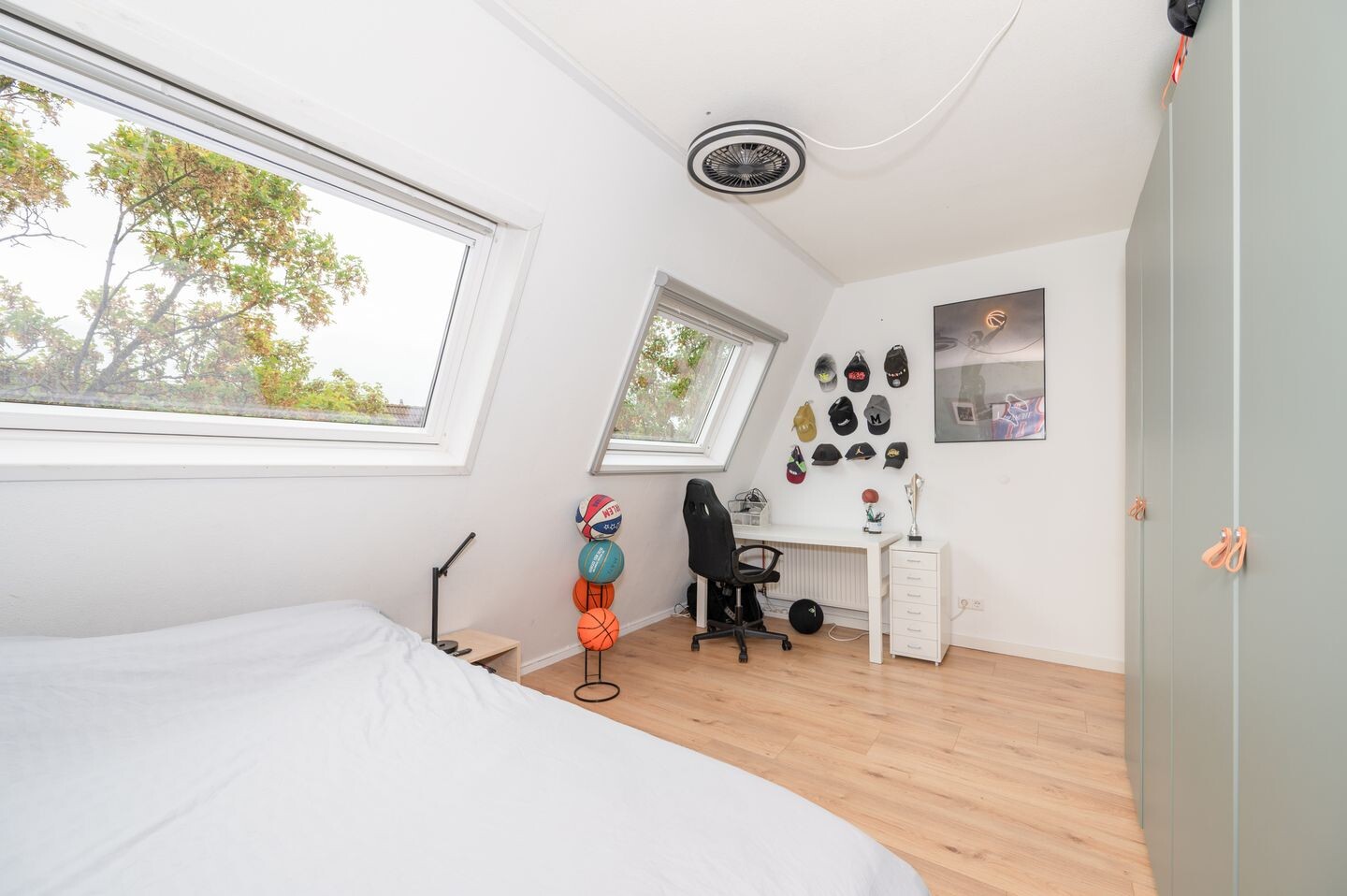 Tussenwoning te koop: Kadelaan 114, Zoetermeer