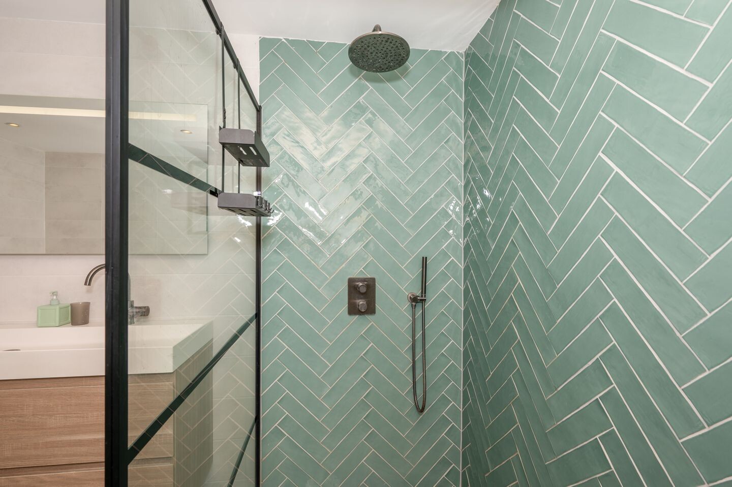Tussenwoning te koop: Kadelaan 114, Zoetermeer