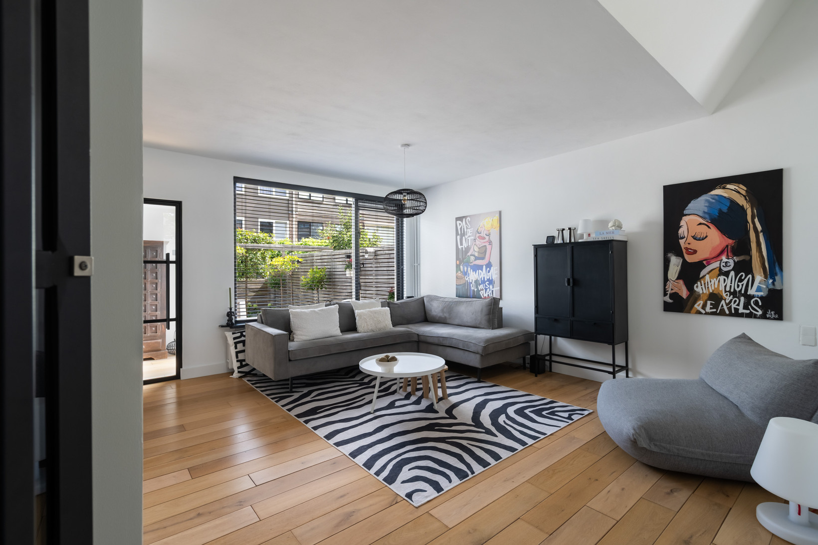 Tussenwoning te koop: Medeaschouw 54, Zoetermeer