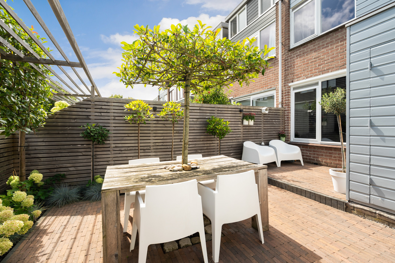 Tussenwoning te koop: Medeaschouw 54, Zoetermeer