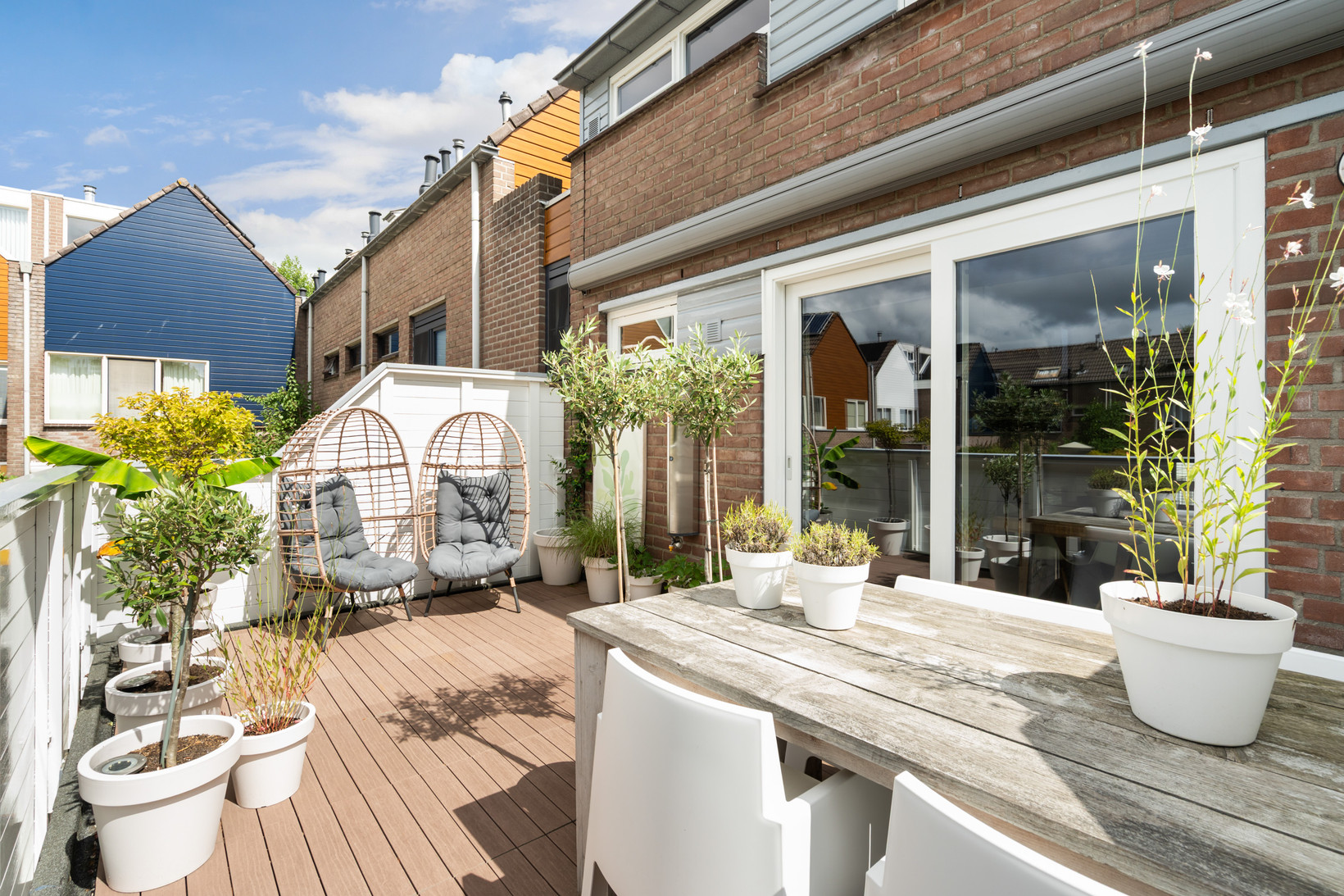 Tussenwoning te koop: Medeaschouw 54, Zoetermeer