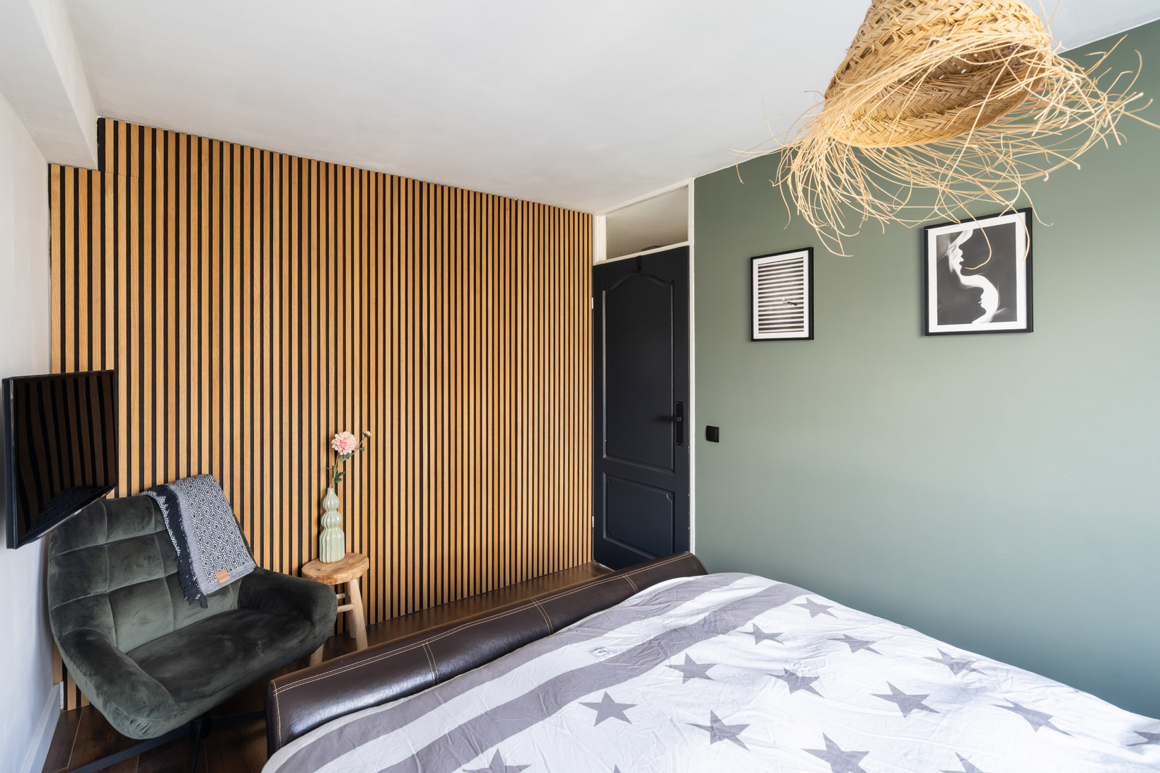 Tussenwoning te koop: Medeaschouw 54, Zoetermeer