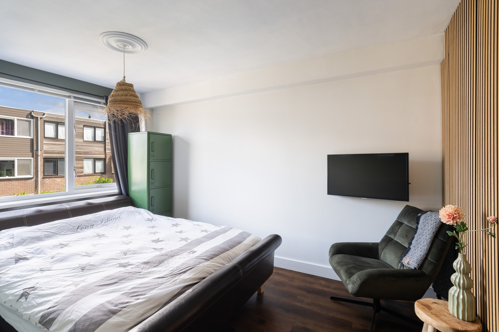 Tussenwoning te koop: Medeaschouw 54, Zoetermeer