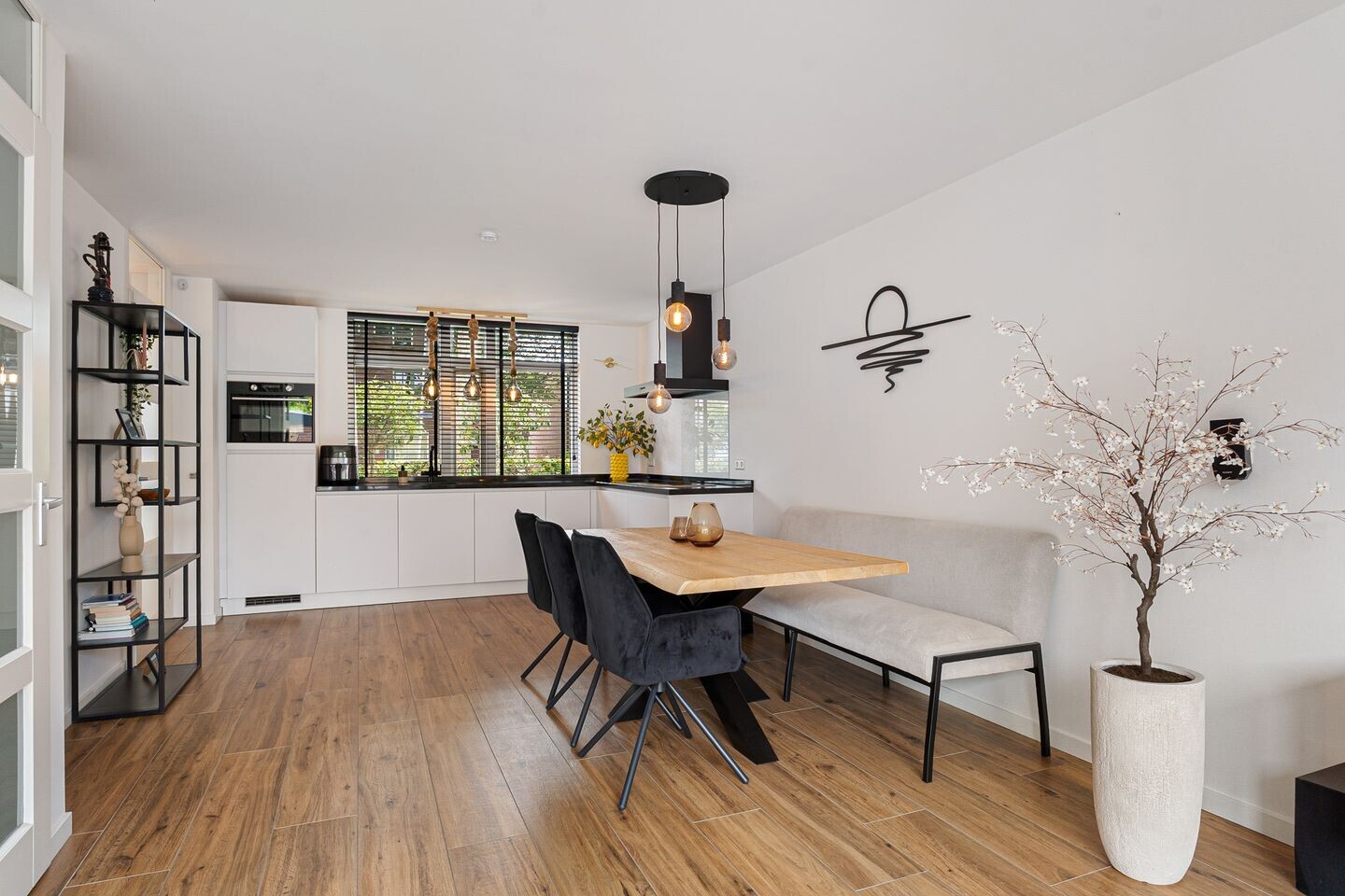 Hoekwoning te koop: Kraaienveld 83, Zoetermeer