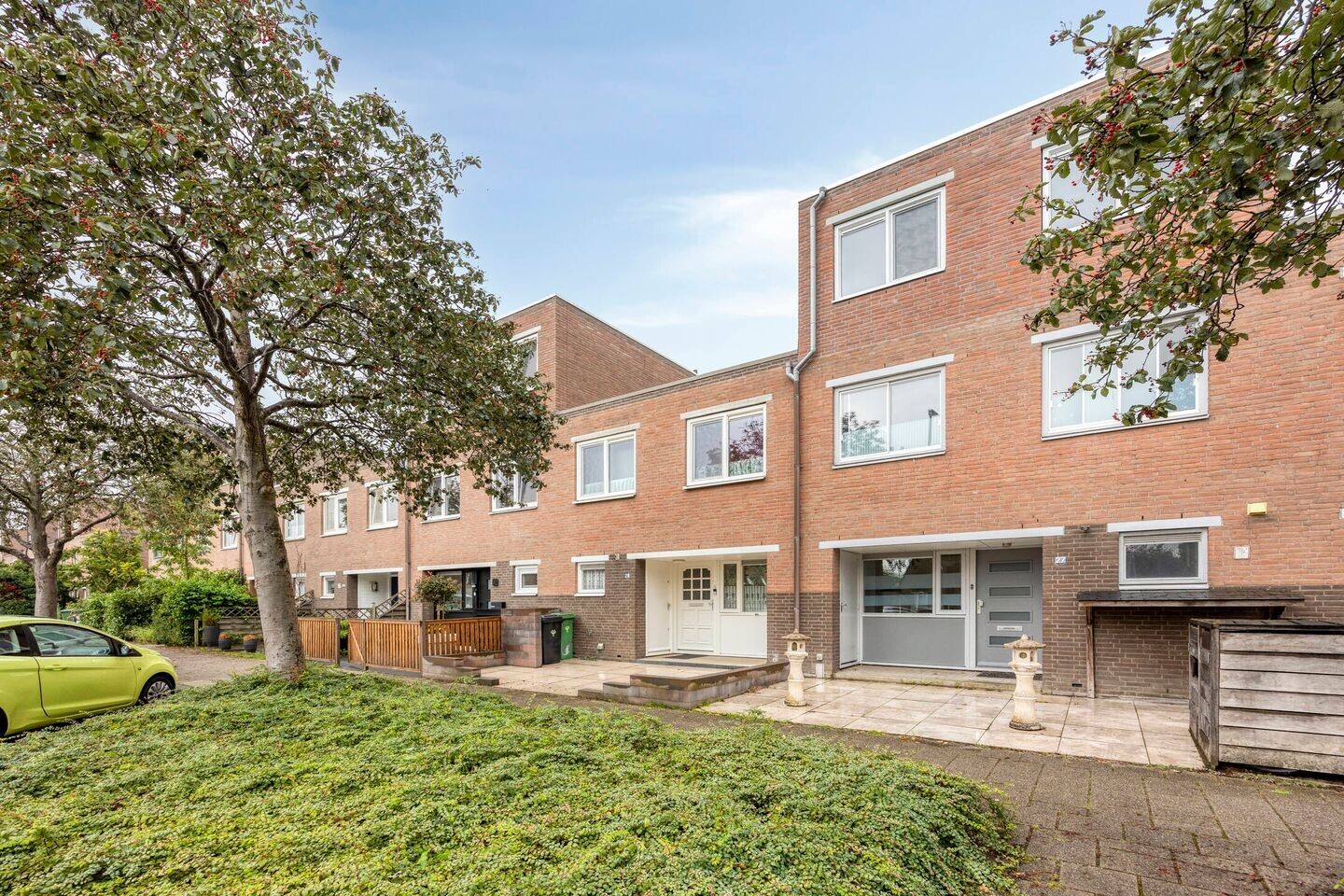 Tussenwoning te koop: Lijnbaan 27, Zoetermeer