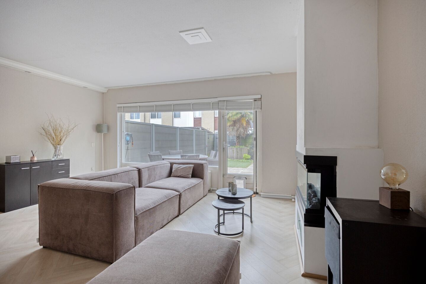 Tussenwoning te koop: Lijnbaan 27, Zoetermeer
