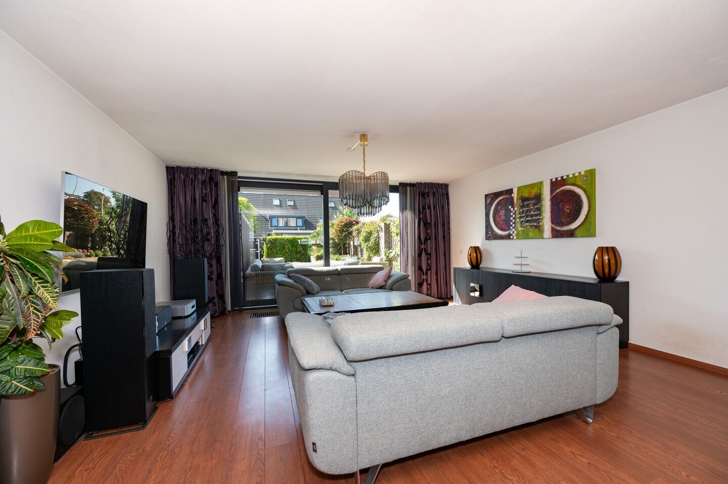 Tussenwoning te koop: Douschans 12, Zoetermeer