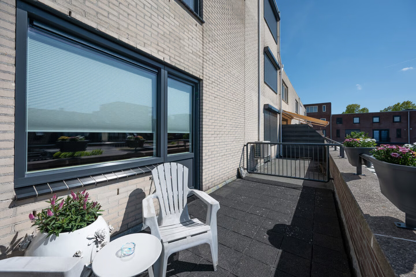 Tussenwoning te koop: Douschans 12, Zoetermeer