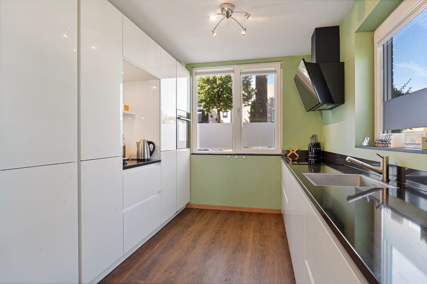 Hoekwoning te koop: Lommerbaan 138, Zoetermeer